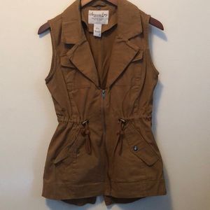 Small American Rag vest